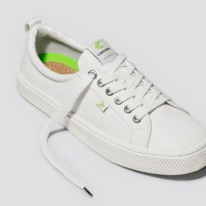 New W/O Box Cariuma Off White Lace Up Sneakers  Size 8.5